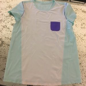 Lululemon performance tee